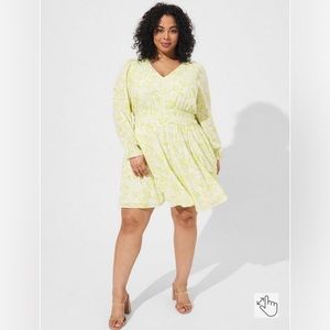 TORRID Mini Skater Dress / Size 2X (18-20) / Floral Yellow Gauze